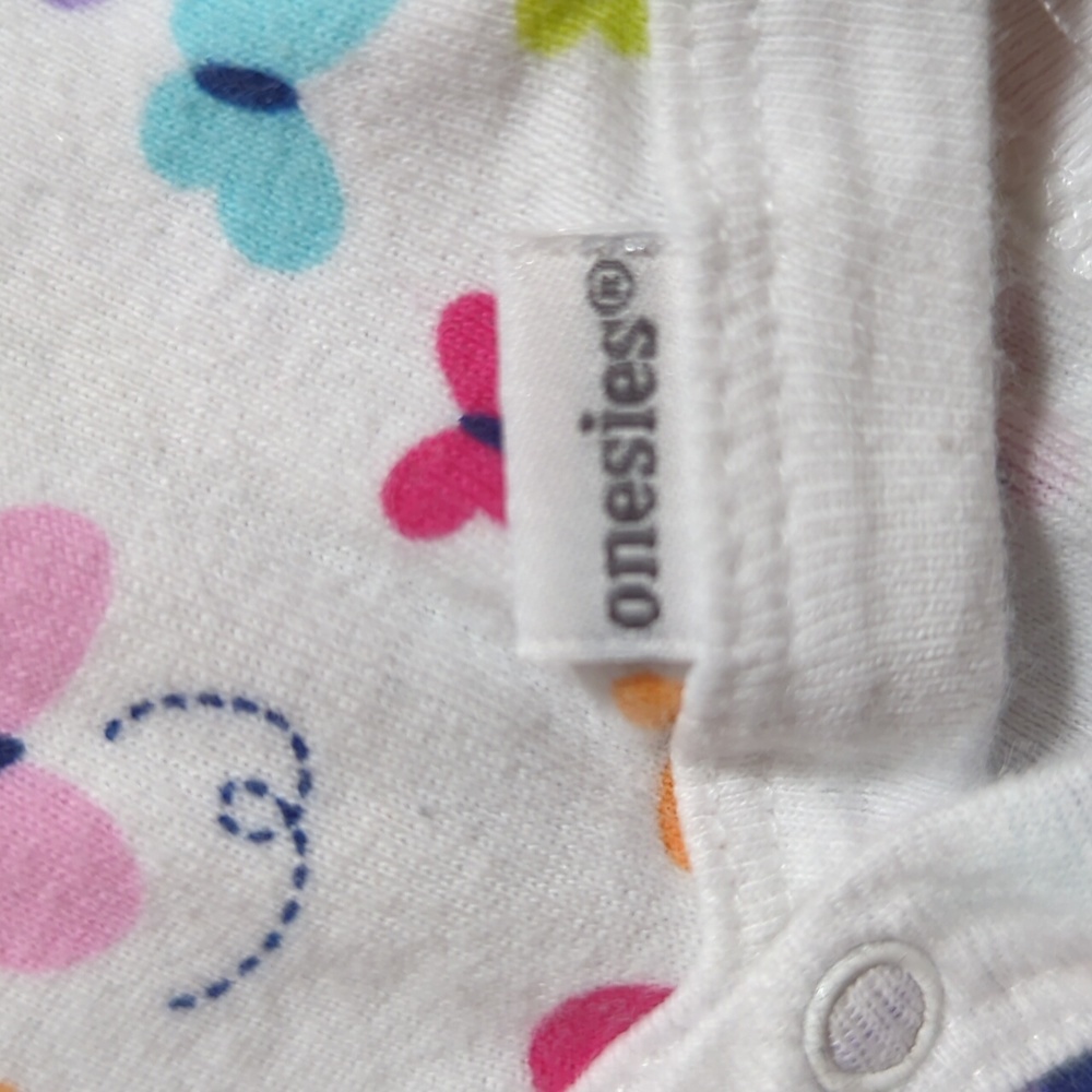 Onesie - Picture 2 of 4